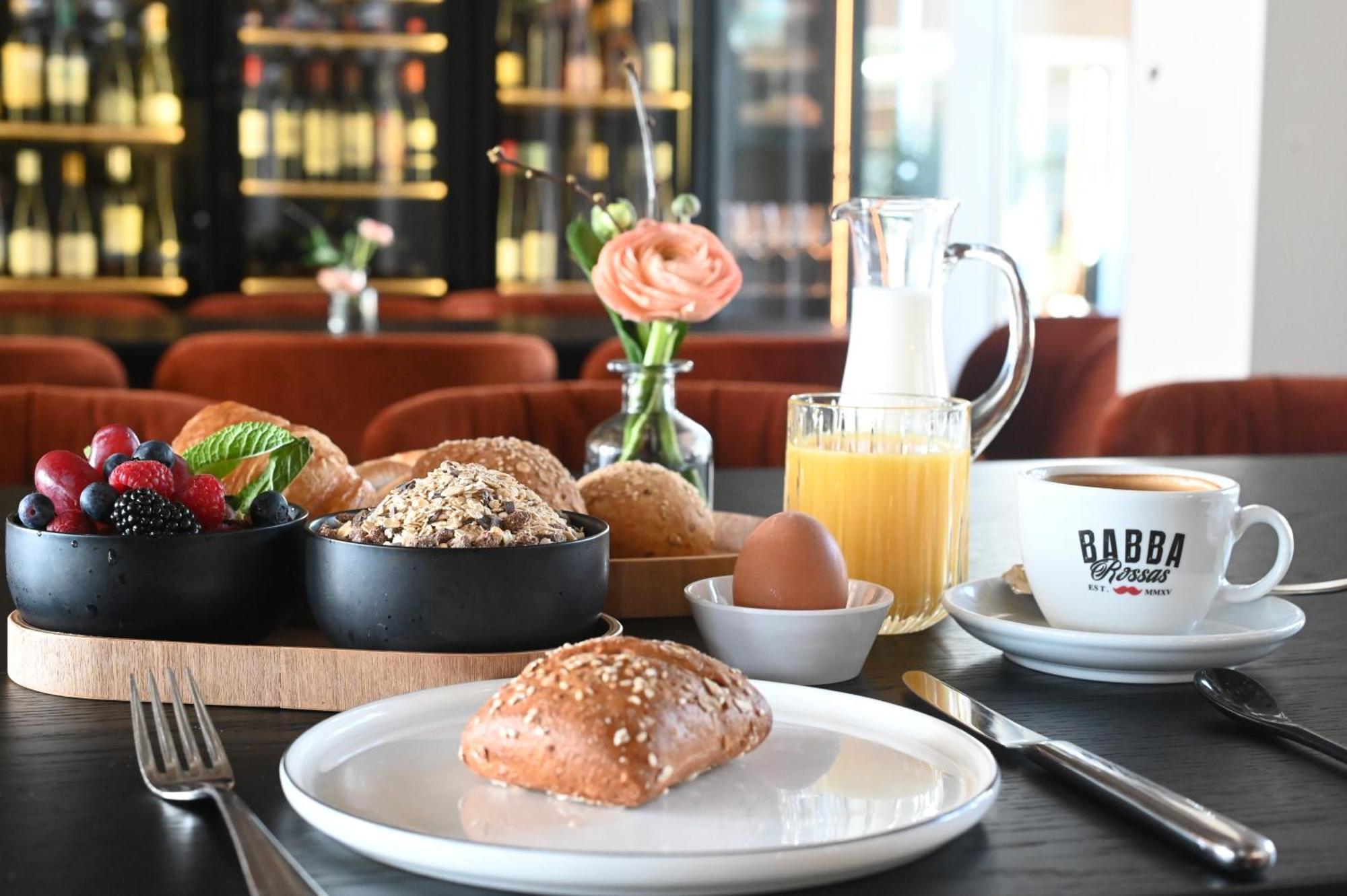 Golfhotel&Restaurant Lindenhof Bad Vilbel Eksteriør billede